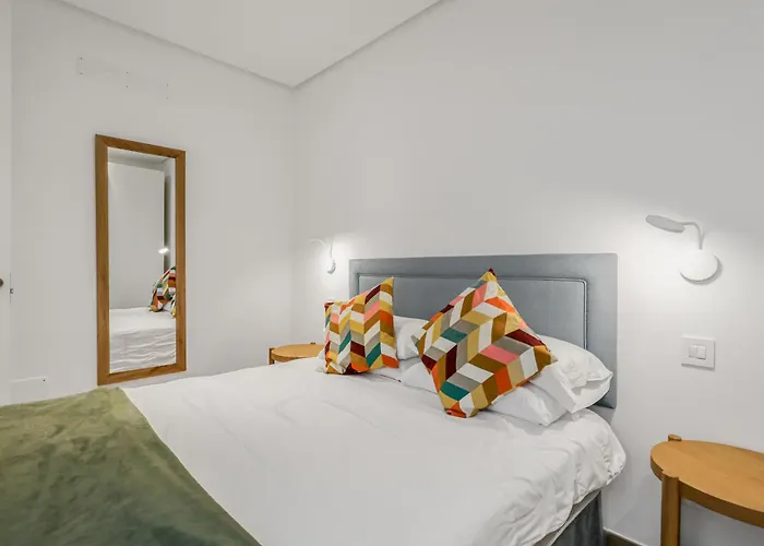 Canteras Lighthouse *